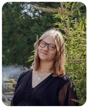Senior-photos-23.png